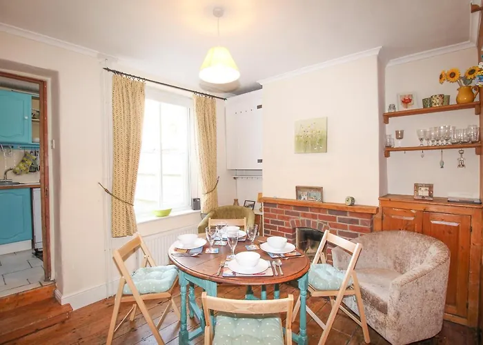 Poppy Cottage